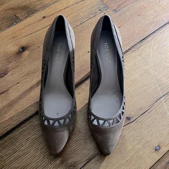 Tan Suede Pumps - Picture 1 of 6